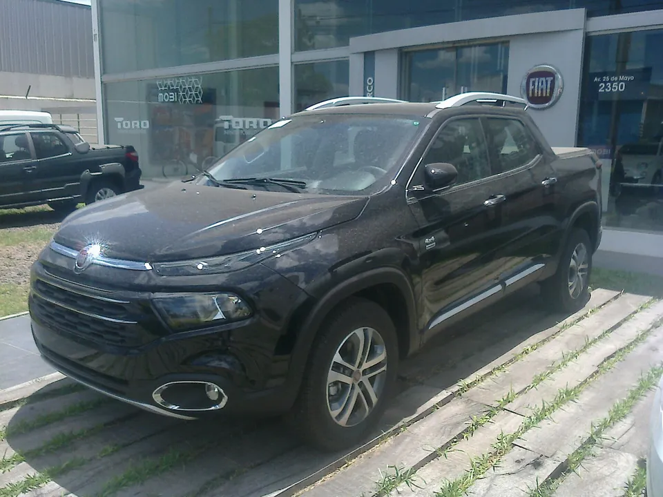 Fiat Toro Volcano 2.0 4x4 Diesel Aut. 2021/2022 — foto 3