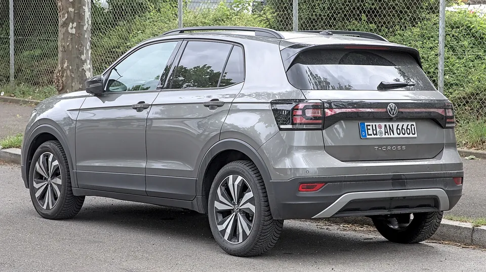 Volkswagen T-Cross Highline 1.4 250 TSI Aut. 2022 — foto 2